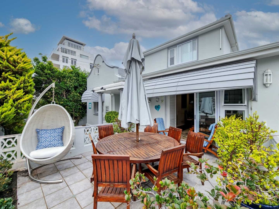 3 Bedroom Property for Sale in Bantry Bay Western Cape